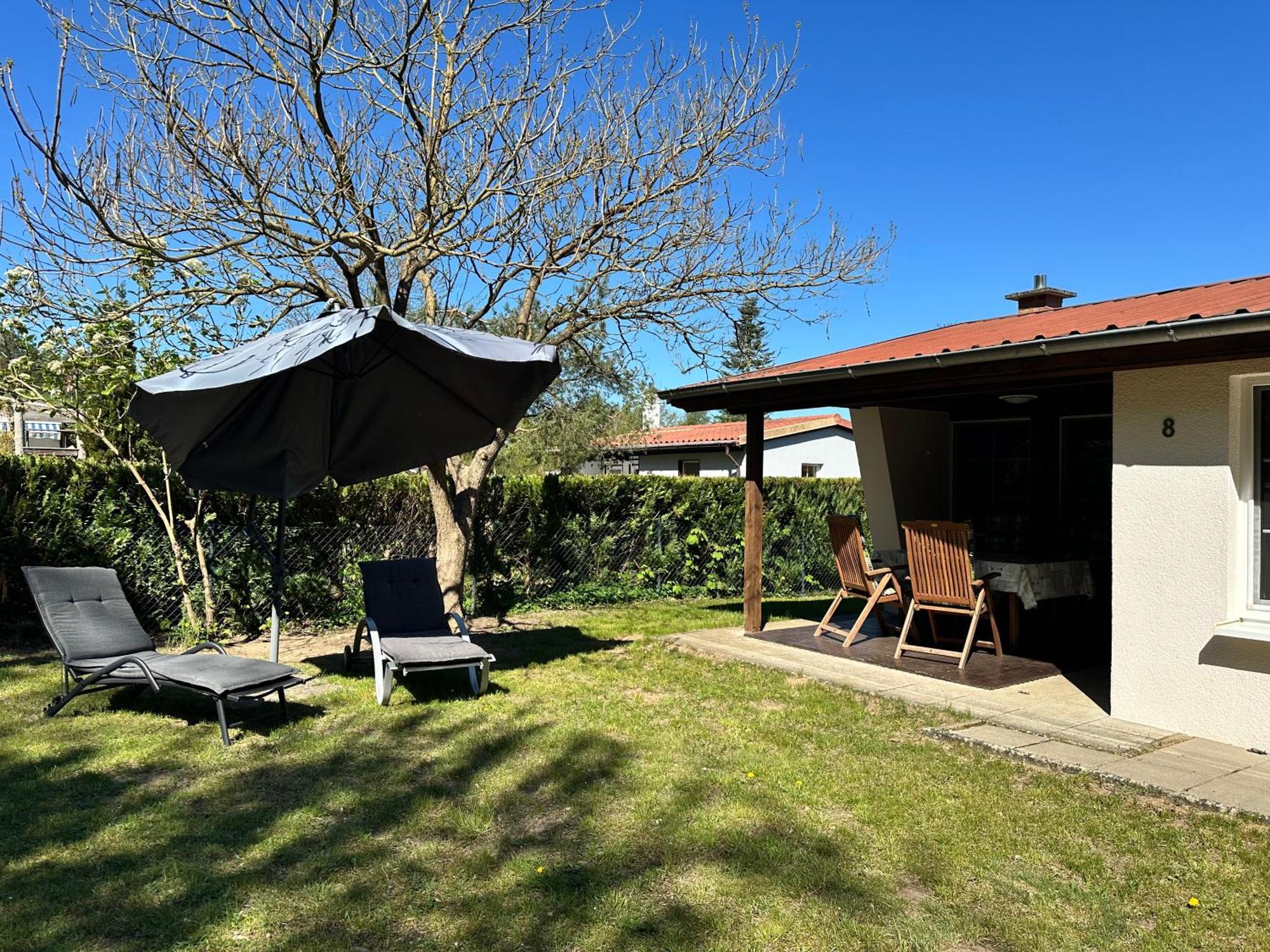 Bungalow Am Dobbertiner See Eksteriør billede